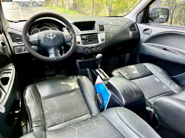 ZINGER 商旅車 一手車原廠紀錄實跑9萬里程保證  第10張相片