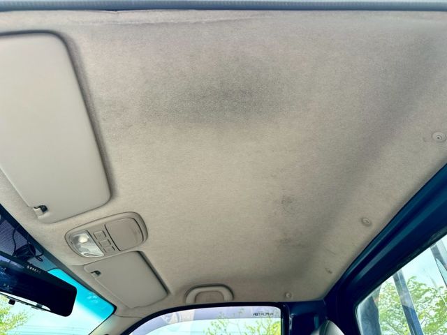 小霸王 單廂 自排 一手車實跑2萬9里程保證 原廠保固中  第13張相片