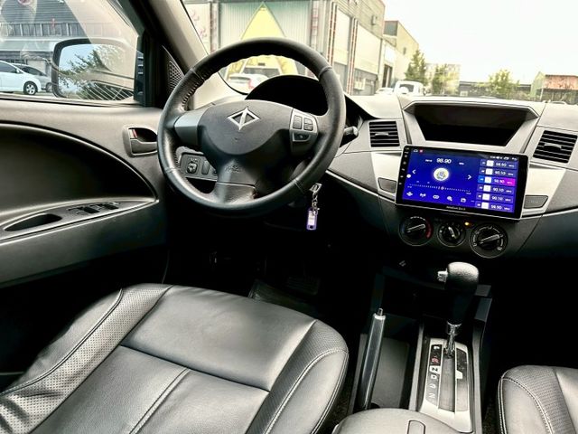 ZINGER 商旅兩用車 一手車原廠紀錄實跑9萬里程保證 安卓主機 倒車顯影 後座空調  第11張相片