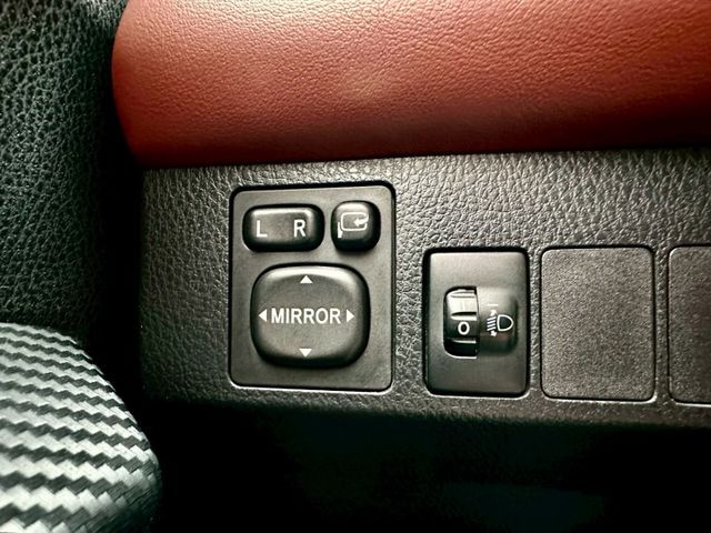 進口休旅車RAV4 2.0 一手車實跑23萬里程保證 IKEY 定速巡航 駕駛座電動椅 恆溫空調 安卓主機 倒車顯影  第19張相片