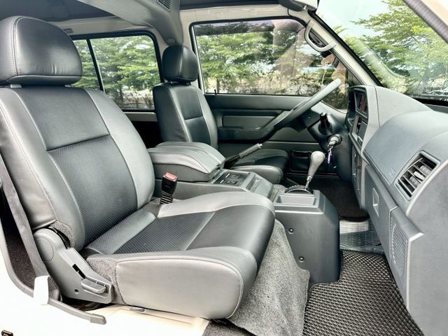 得利卡2.4 廂車 自排 8人座 一手車實跑8萬9里程保證 定速巡航 盲點偵測 雙安 後座空調  第6張相片