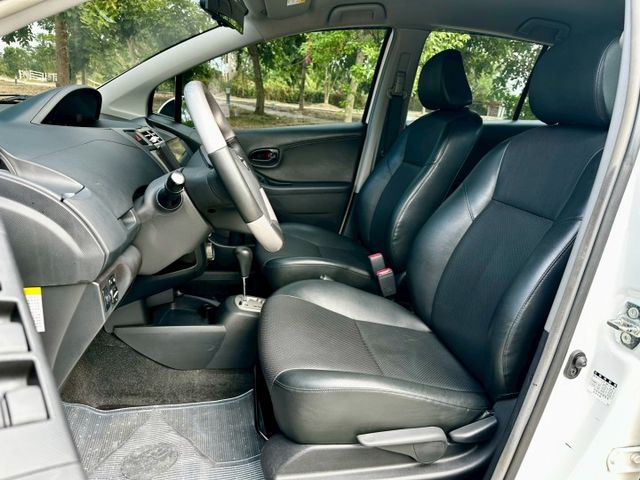 市區代步首選 省油 少毛病 好停車 小鴨 E版 實跑15萬7里程保證  第5張相片