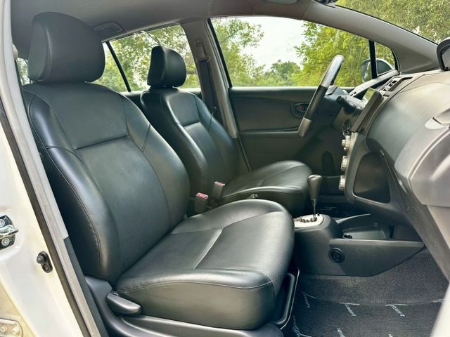 市區代步首選 省油 少毛病 好停車 小鴨 E版 實跑15萬7里程保證  第6張相片