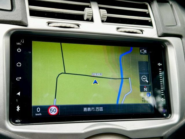 市區代步首選 小鴨 G版 實跑14萬5里程保證 恆溫空調 前後駐車雷達 影音主機 方向盤音響快控  第16張相片