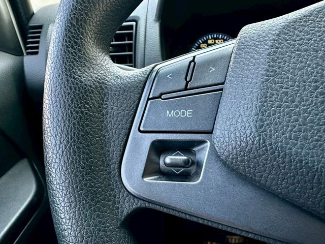 菱利A210 自排 -5度冷藏箱 一手車原廠紀錄實跑7萬5里程保證 定速巡航 盲點偵測 雙安  第12張相片