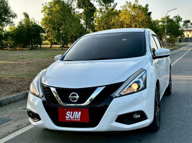 i-TIIDA 實跑8萬5里程保證 原廠影音主機 倒車顯影 衛星導航 數位電視 抬頭顯示器  第1張相片