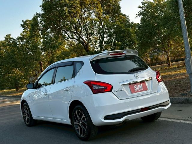 i-TIIDA 實跑8萬5里程保證 原廠影音主機 倒車顯影 衛星導航 數位電視 抬頭顯示器  第4張相片