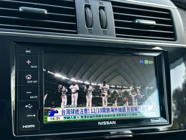 i-TIIDA 實跑8萬5里程保證 原廠影音主機 倒車顯影 衛星導航 數位電視 抬頭顯示器  第15張相片