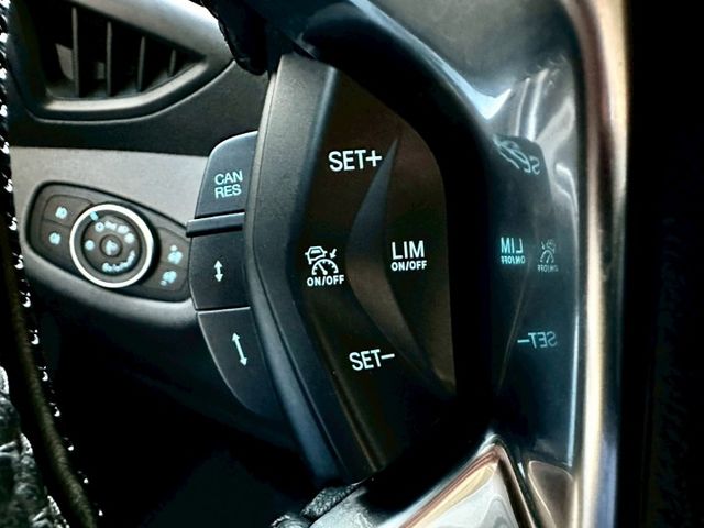 旅玩家 玩樂版 1.5柴油 七人座 一手車實跑4萬6里程保證 ACC跟車 車道維持輔助 盲點偵測  第12張相片