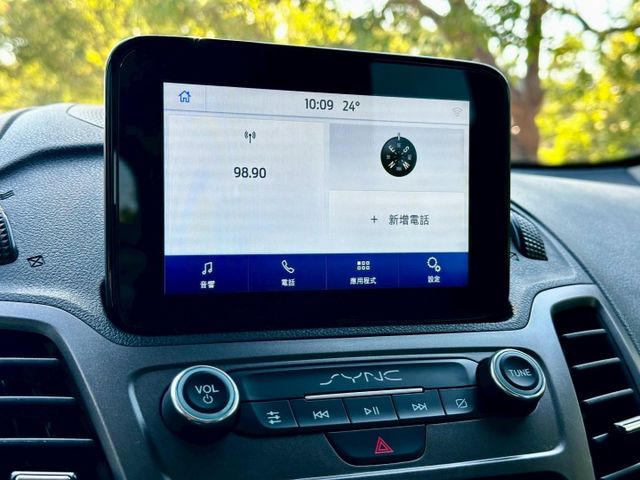 旅玩家 玩樂版 1.5柴油 七人座 一手車實跑4萬6里程保證 ACC跟車 車道維持輔助 盲點偵測  第14張相片