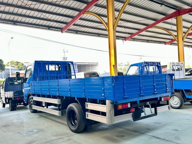 正5噸 堅達 14.5呎 自排 盲點偵測 四向攝影鏡頭 一手車實跑15萬7里程保證  第3張相片