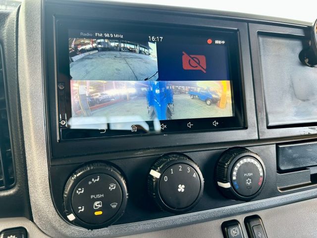 正5噸 堅達 14.5呎 自排 盲點偵測 四向攝影鏡頭 一手車實跑15萬7里程保證  第10張相片