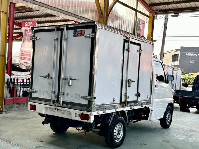 菱利1.3 實跑17萬4里程保證 -25℃冷凍箱 車箱左右兩側開門  第3張相片