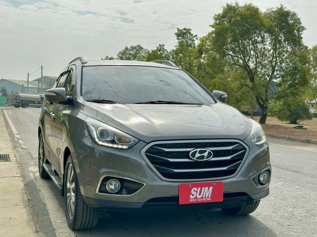 2.0柴油渦輪 一手車實跑11萬6里程保證 環景攝影 安卓主機 方向盤音響快控  第2張相片