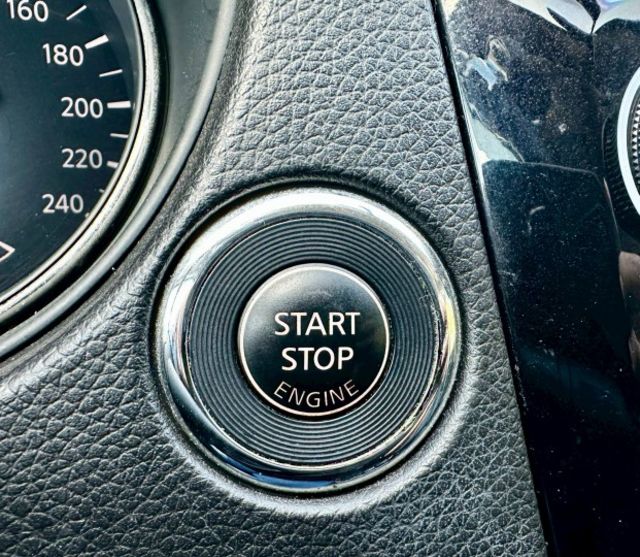 2.5旗艦版 四傳 實跑10萬6里程保證 IKEY 定速巡航 盲點偵測 駕駛座電動椅 電動尾門 車道偏離警示 影音主機  第11張相片