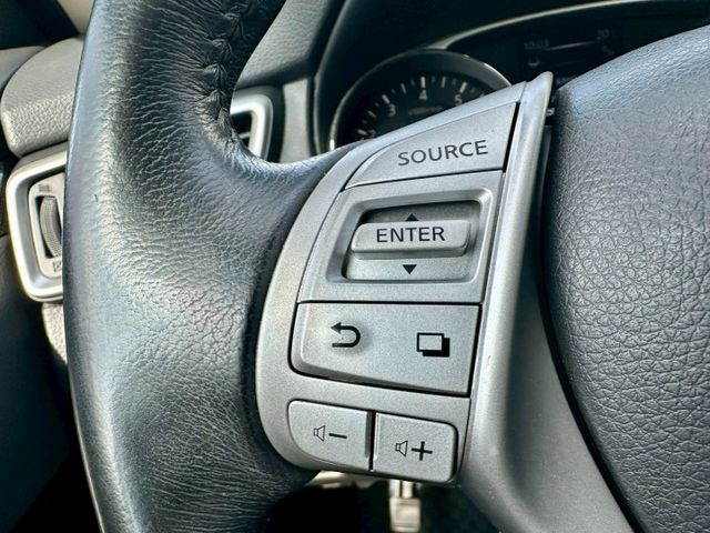 2.5旗艦版 四傳 實跑10萬6里程保證 IKEY 定速巡航 盲點偵測 駕駛座電動椅 電動尾門 車道偏離警示 影音主機  第13張相片