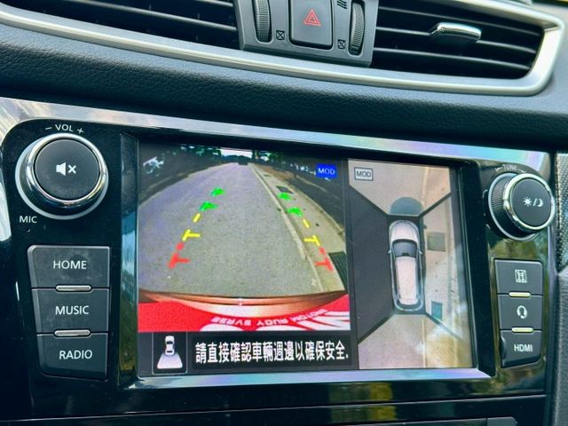 2.5旗艦版 四傳 實跑10萬6里程保證 IKEY 定速巡航 盲點偵測 駕駛座電動椅 電動尾門 車道偏離警示 影音主機  第14張相片