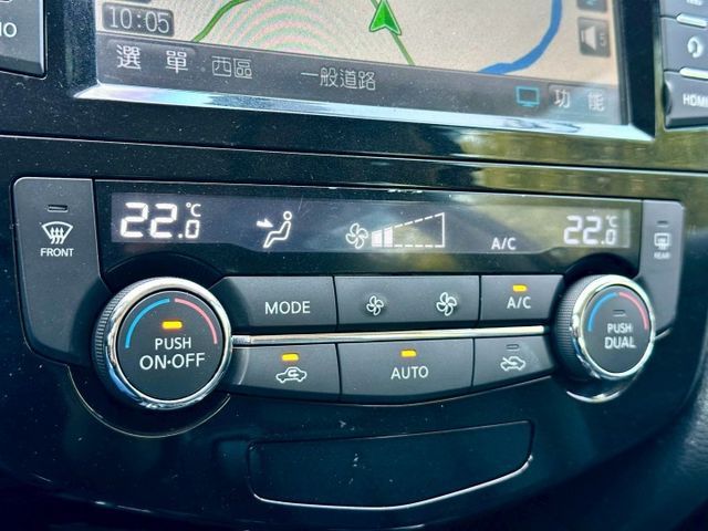 2.5旗艦版 四傳 實跑10萬6里程保證 IKEY 定速巡航 盲點偵測 駕駛座電動椅 電動尾門 車道偏離警示 影音主機  第17張相片