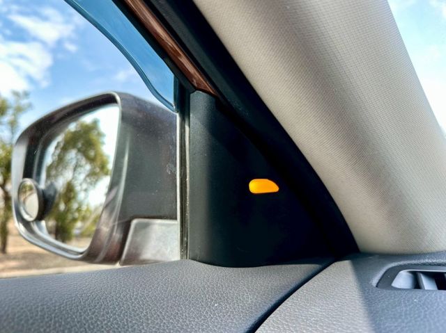 2.5旗艦版 四傳 實跑10萬6里程保證 IKEY 定速巡航 盲點偵測 駕駛座電動椅 電動尾門 車道偏離警示 影音主機  第20張相片