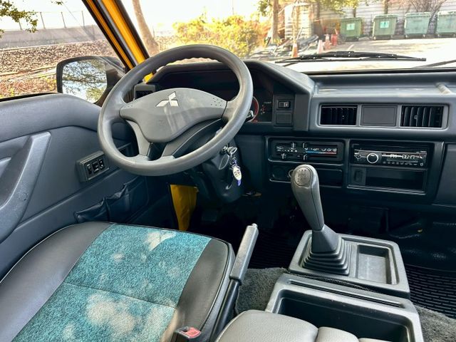 得利卡 2人座貨車版 廂車 一手車實跑12萬9里程保證  第10張相片