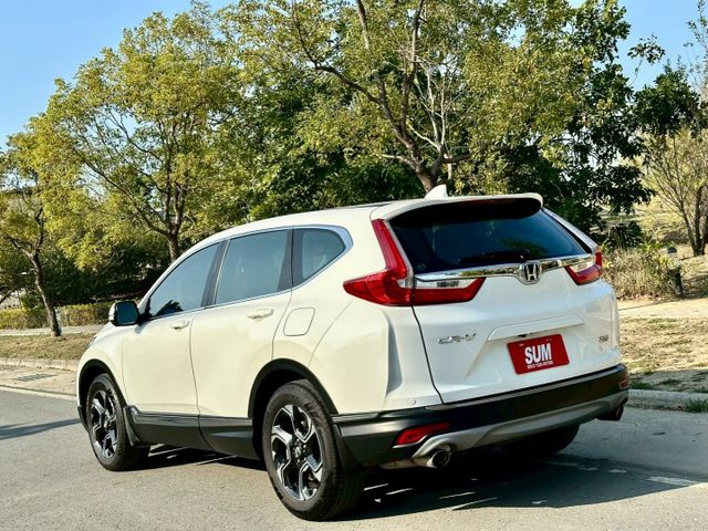 S版 一手車原廠紀錄實跑12萬4里程保證 ACC跟車 車道偏離警示 IKEY 全景天窗 換檔撥片 駕駛座電動椅 電動尾門  第4張相片