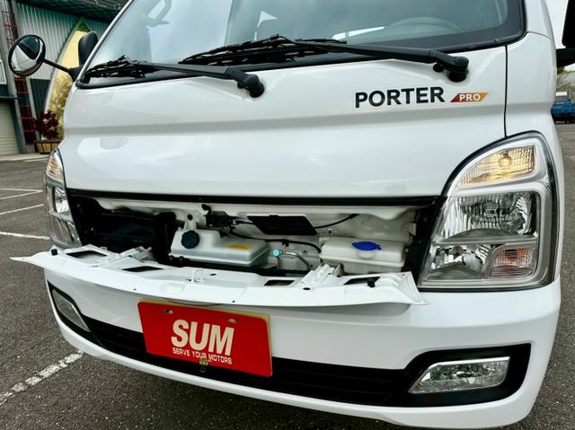 小霸王 雙廂6人座 自排 升降尾門 一手車實跑6萬4里程保證  第14張相片