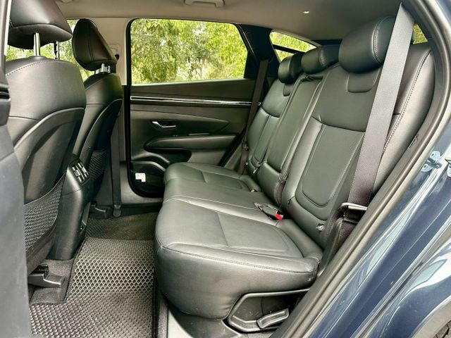 1.6渦輪 GLT-A 一手車實跑5萬6里程保證 ACC跟車 車道維持輔助 IKEY 倒車顯影 換檔撥片 盲點偵測 6安  第6張相片