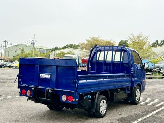 卡旺 單廂 自排 升降尾門 四向錄影鏡頭 一手車實跑5萬3里程保證  第3張相片