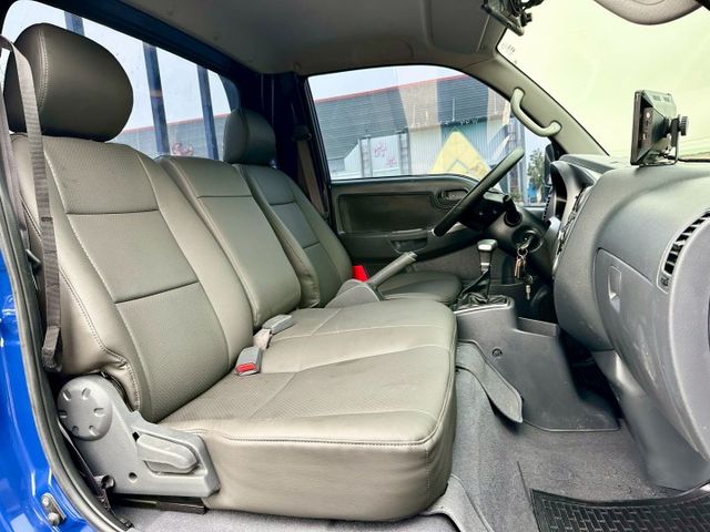 卡旺 單廂 自排 升降尾門 四向錄影鏡頭 一手車實跑5萬3里程保證  第8張相片