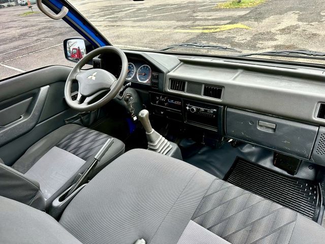 得利卡 升降尾門 一手車實跑21萬7里程保證  第8張相片