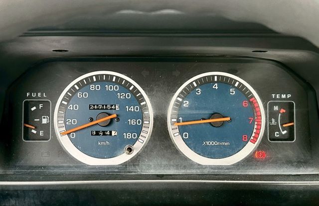 得利卡 升降尾門 一手車實跑21萬7里程保證  第10張相片