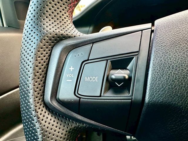 GRAND LANCER旗艦型 一手車實跑9萬里程保證 IKEY LED頭尾燈 定速巡航 換檔撥片 盲點偵測 前後雷達  第14張相片