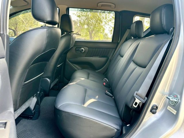 掀背大空間 便宜代步車 一手車實跑4萬里程保證 恆溫空調 影音主機 倒車顯影 衛星導航  第7張相片