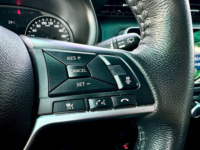 2023年式 卓越版 一手車實跑4萬2里程保證 IKEY ACC跟車 車偏警示 倒車顯影 LED頭尾燈 方向盤音響快控  第13張相片