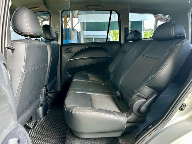 中華ZINGER 一手車原廠紀錄實跑11萬4里程保證 定速巡航 後座空調 方向盤音響快控 衛星導航 倒車顯影  第7張相片