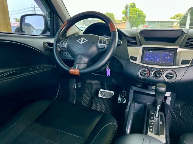 中華ZINGER 一手車原廠紀錄實跑11萬4里程保證 定速巡航 後座空調 方向盤音響快控 衛星導航 倒車顯影  第11張相片