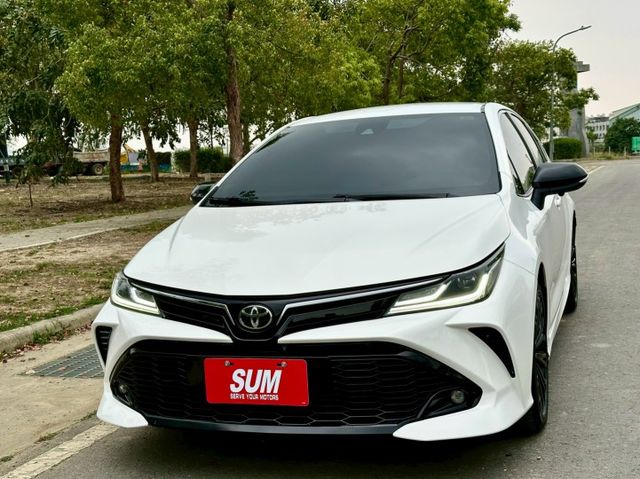 GR SPORT 一手車原廠紀錄實跑14萬里程保證 ACC跟車 車道維持輔助 IKEY 盲點偵測 環景攝影 換檔撥片  第1張相片