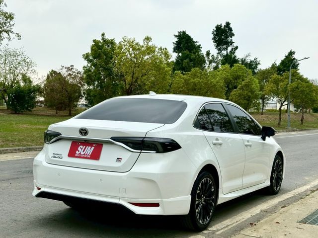 GR SPORT 一手車原廠紀錄實跑14萬里程保證 ACC跟車 車道維持輔助 IKEY 盲點偵測 環景攝影 換檔撥片  第3張相片