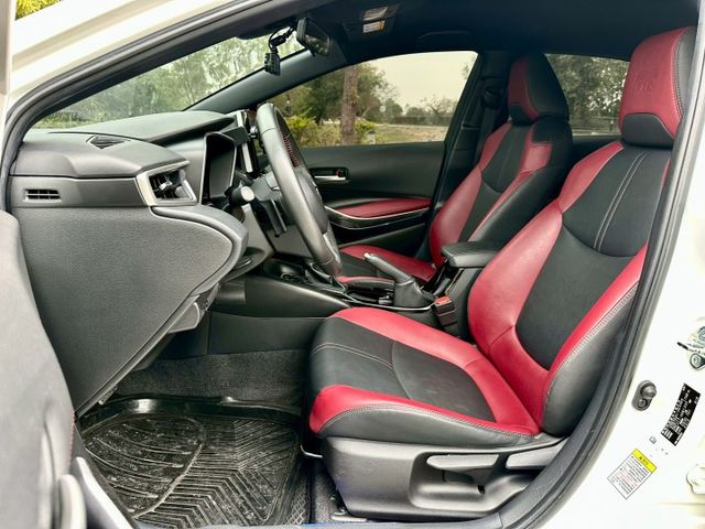 GR SPORT 一手車原廠紀錄實跑14萬里程保證 ACC跟車 車道維持輔助 IKEY 盲點偵測 環景攝影 換檔撥片  第5張相片