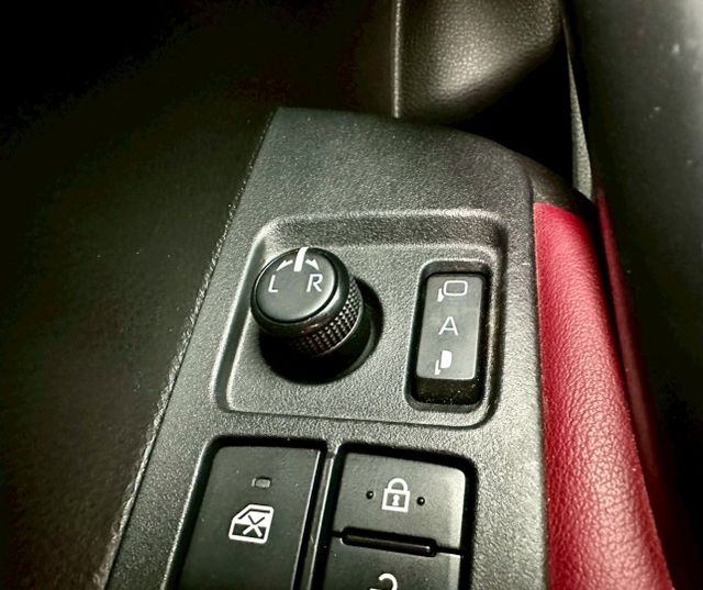 GR SPORT 一手車原廠紀錄實跑14萬里程保證 ACC跟車 車道維持輔助 IKEY 盲點偵測 環景攝影 換檔撥片  第20張相片