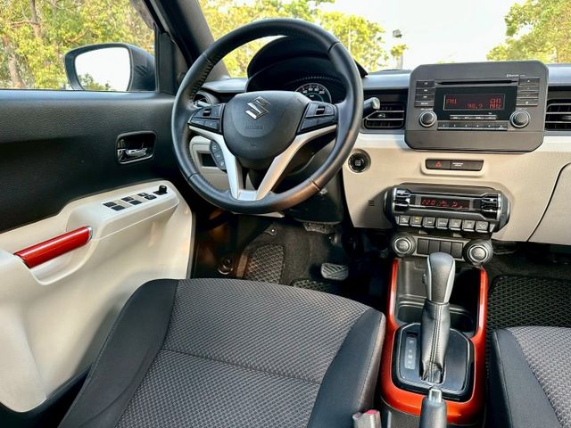 日系進口小車 市區好停車 車長僅3米7 一手車實跑8萬5里程保證 IKEY 定速巡航 恆溫空調 LED頭燈 循跡防滑  第11張相片