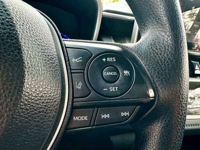 12代 油電尊爵版 一手車原廠紀錄實跑6萬8里程保證 IKEY ACC跟車 車道維持輔助 恆溫空調 自動遠光燈 盲點偵測  第12張相片