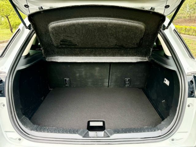 CX3 小改款 尊榮型 一手車實跑17萬里程保證 免鑰匙啟動 LED頭尾燈 盲點偵測 衛星導航 倒車顯影 電子手剎車  第7張相片