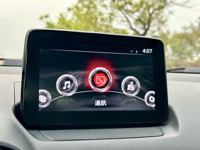 CX3 小改款 尊榮型 一手車實跑17萬里程保證 免鑰匙啟動 LED頭尾燈 盲點偵測 衛星導航 倒車顯影 電子手剎車  第13張相片