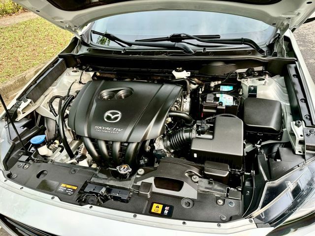 CX3 小改款 尊榮型 一手車實跑17萬里程保證 免鑰匙啟動 LED頭尾燈 盲點偵測 衛星導航 倒車顯影 電子手剎車  第20張相片