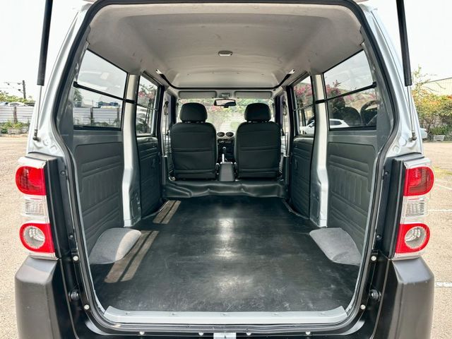 菱利 廂車 貨車版 一手車實跑10萬9里程保證  第9張相片