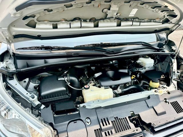 豪華版3人座 後廂大空間 里程保證 四向攝影鏡頭 安卓主機 倒車顯影 電折後視鏡  第17張相片