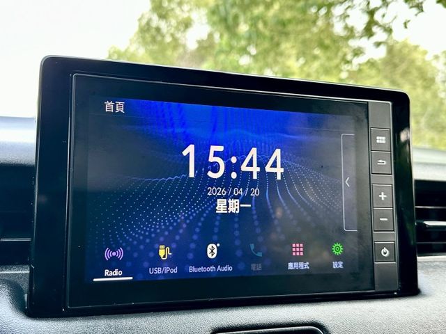 尊榮版 一手車原廠紀錄實跑4萬5里程保證 ACC跟車 車道維持輔助 IKEY 電尾門 換檔撥片 環景攝影 盲點偵測  第15張相片