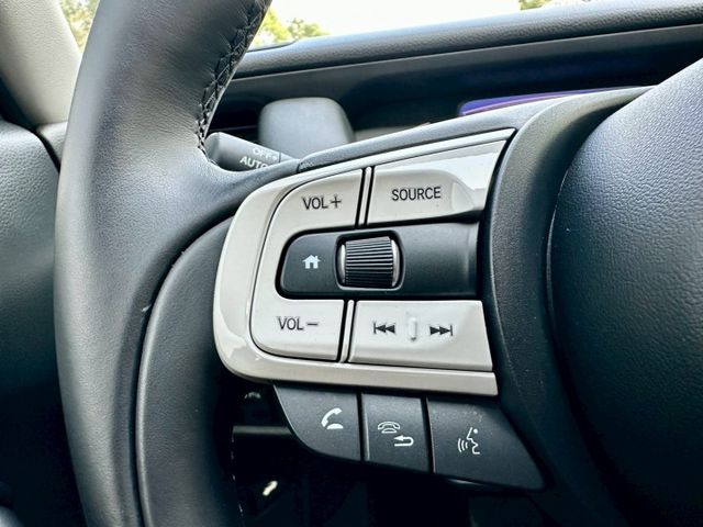 HOME汽油版 一手車原廠紀錄實跑7萬8里程保證 IKEY ACC跟車 車道維持輔助 換檔撥片 盲點偵測 倒車顯影  第14張相片