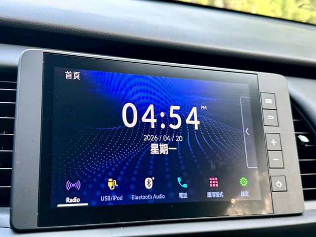 HOME汽油版 一手車原廠紀錄實跑7萬8里程保證 IKEY ACC跟車 車道維持輔助 換檔撥片 盲點偵測 倒車顯影  第15張相片